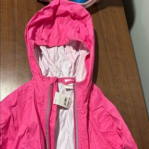 NWT Hannah Anderson Vibrant Pink Hooded raincoat